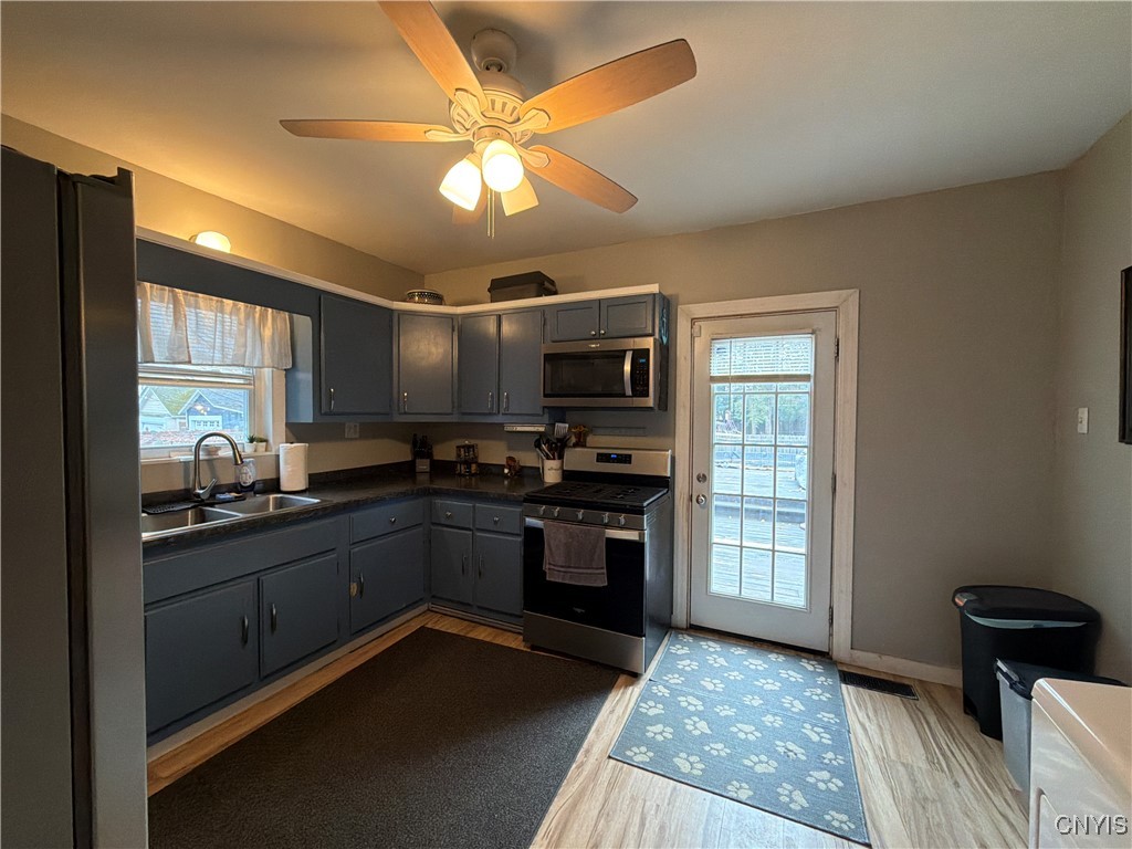 232 West Street Oneida, NY 13421 - Photo 17 of 30