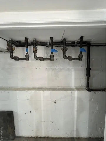 $1,375,000 | 216-25 136th Road | Laurelton