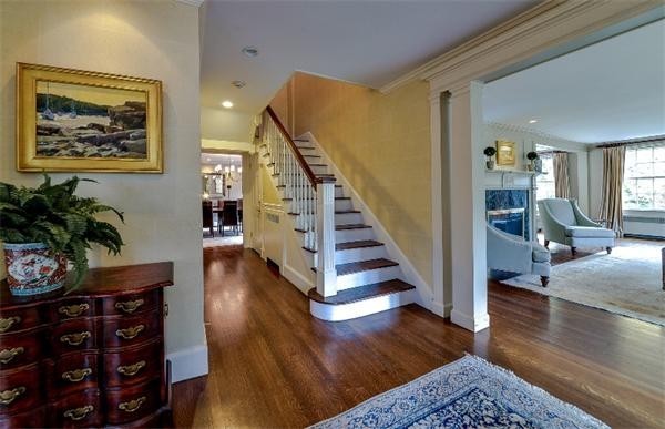 20 Inverness Road Wellesley, MA 02481 - Photo 3 of 29