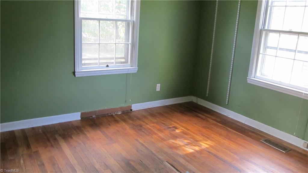 128 Horneytown Road High Point, NC 27265 - Photo 11 of 12 Gallery Image 11