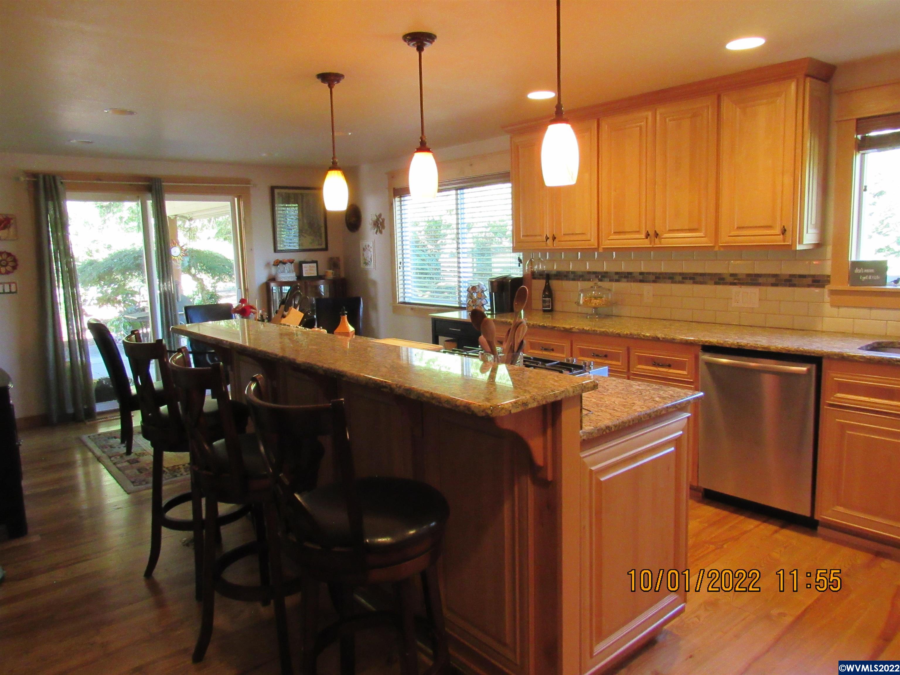 41006 North McCully Mountain Road Lyons, OR 97358 - Photo 6 of 40 Gallery Image 6
