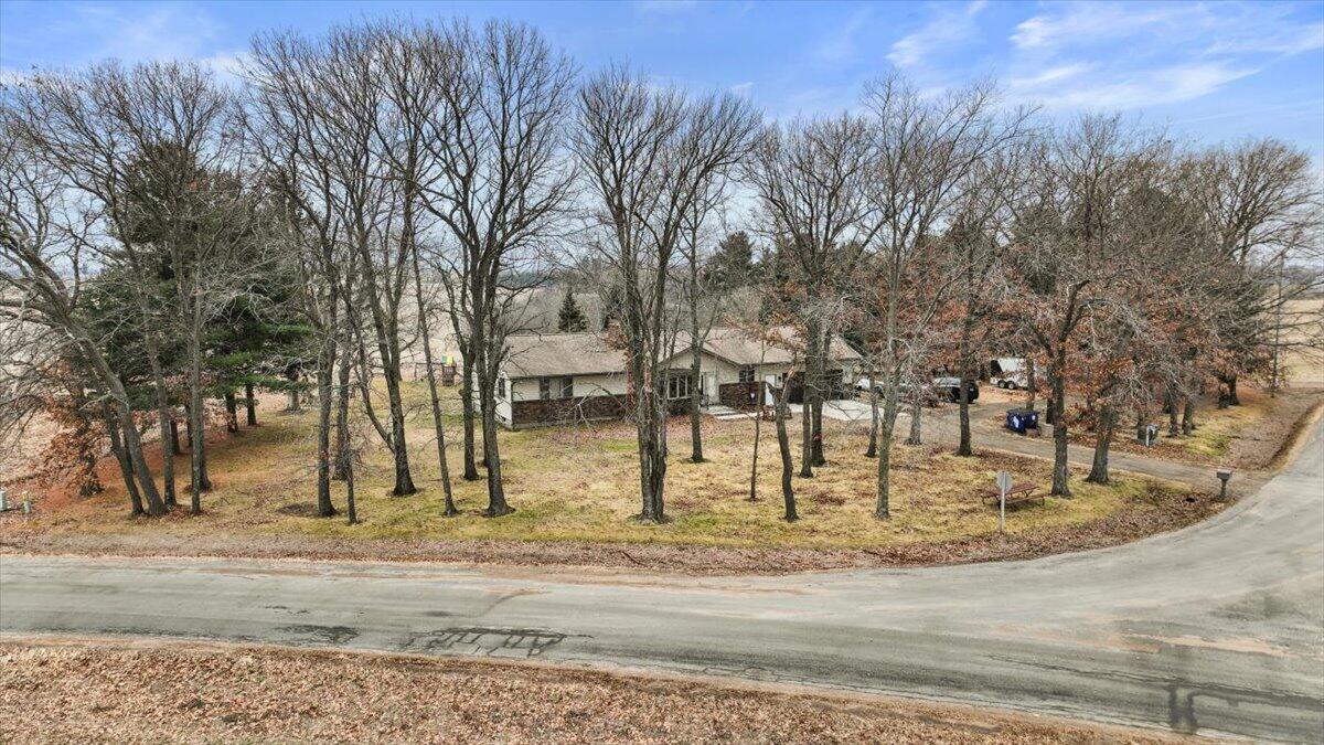 W997 Hammes Road Washington, WI 54614 - Photo 6 of 29 40-DJI_0141