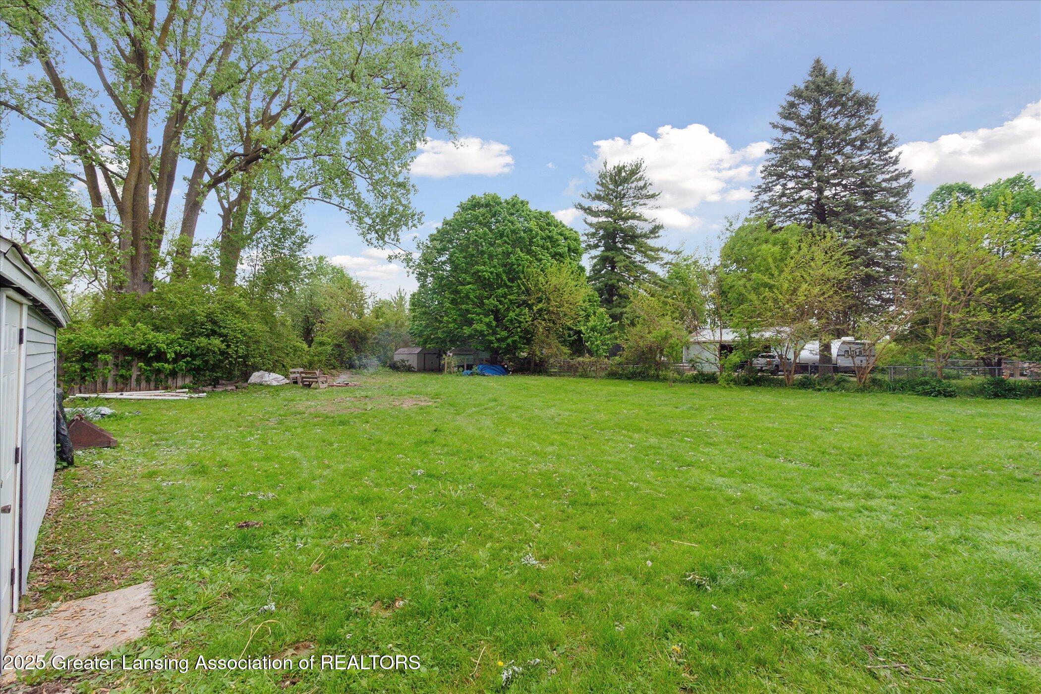 5104 Old Lansing Road Lansing, MI 48917 - Photo 28 of 31 30-5104-Old-Lansing-Rd-Lansing-MI-48917-