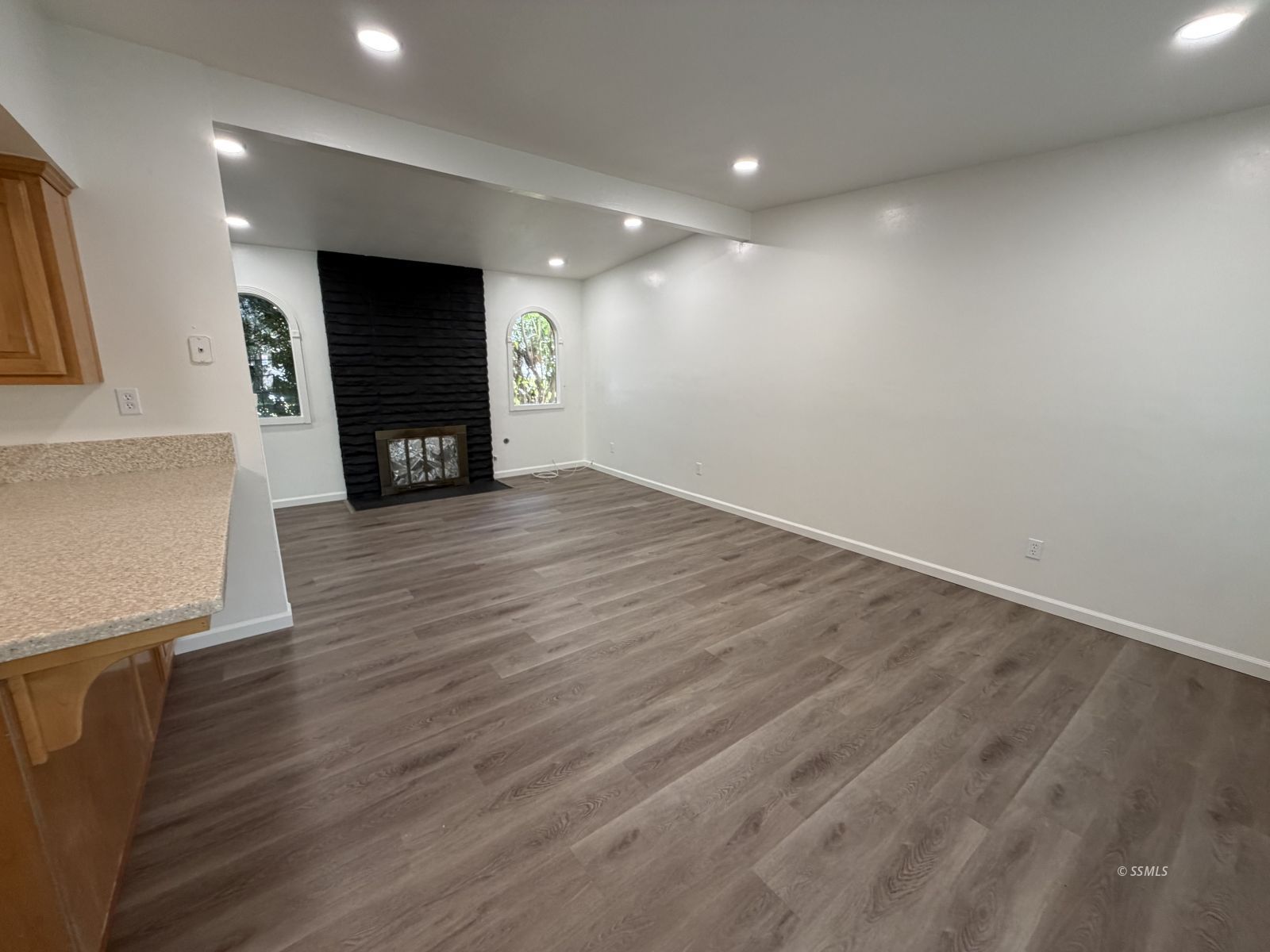 246 Drummond Avenue, Unit A Ridgecrest, CA 93555 - Photo 5 of 27