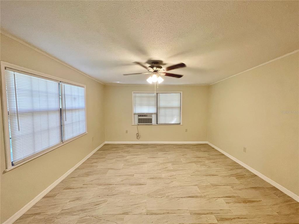 3815 Ranchwood Road Orlando, FL 32808 - Photo 10 of 23 Gallery Image 10