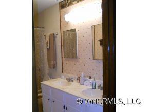 500 Whitmire Road Brevard, NC 28712 - Photo 9 of 23 Gallery Image 9
