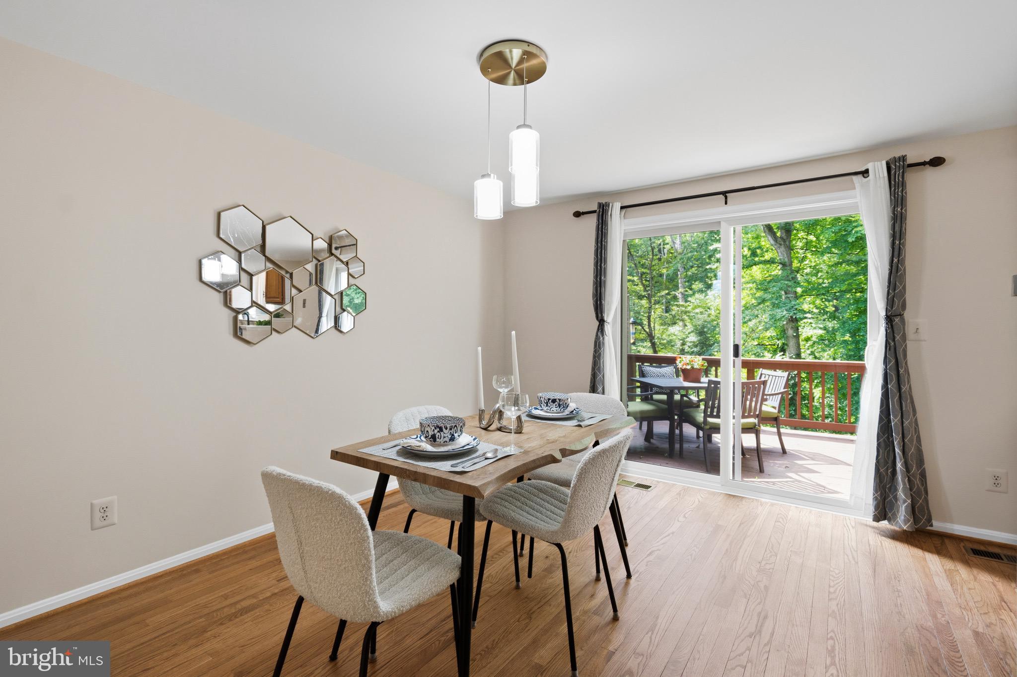 8943 Park Forest Drive Springfield, VA 22152 - Photo 30 of 74 Breakfast area opens to the deck