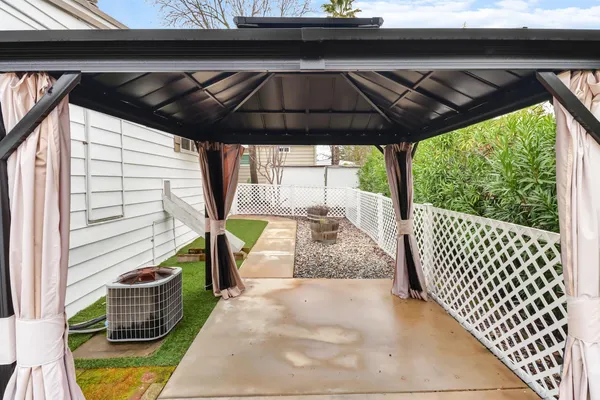 $149,900 | 8358 Cedarwood Lane, Citrus Heights, CA 95610