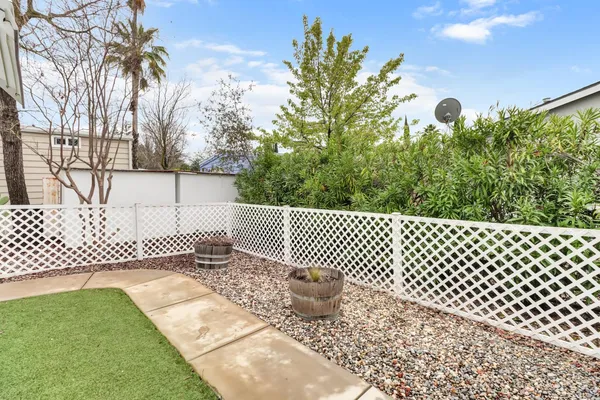 $149,900 | 8358 Cedarwood Lane, Citrus Heights, CA 95610