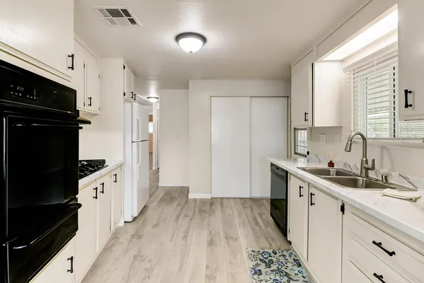 $149,900 | 8358 Cedarwood Lane, Citrus Heights, CA 95610