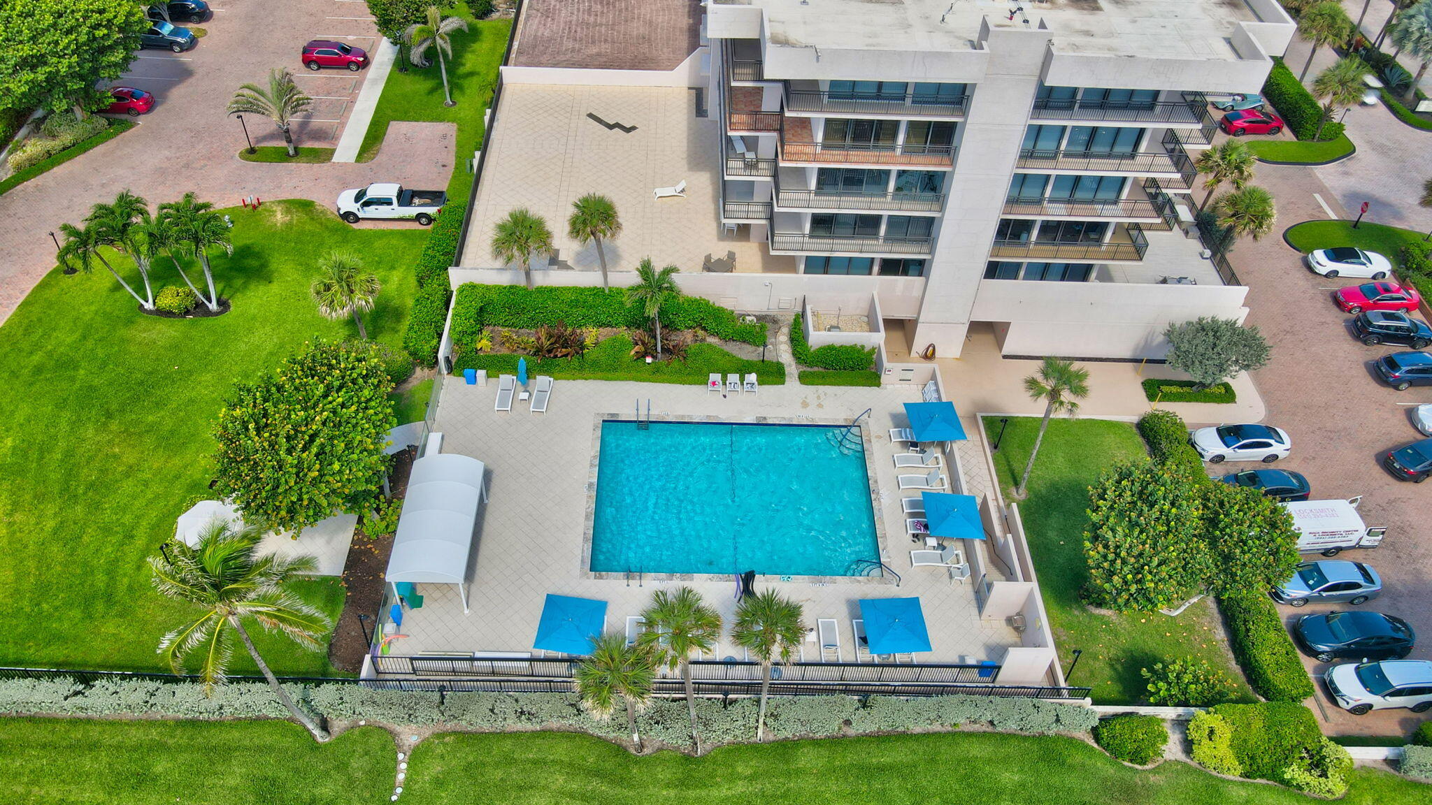 2667 North Ocean Boulevard, Unit 405I Boca Raton, FL 33431 - Photo 22 of 30 Aerial View