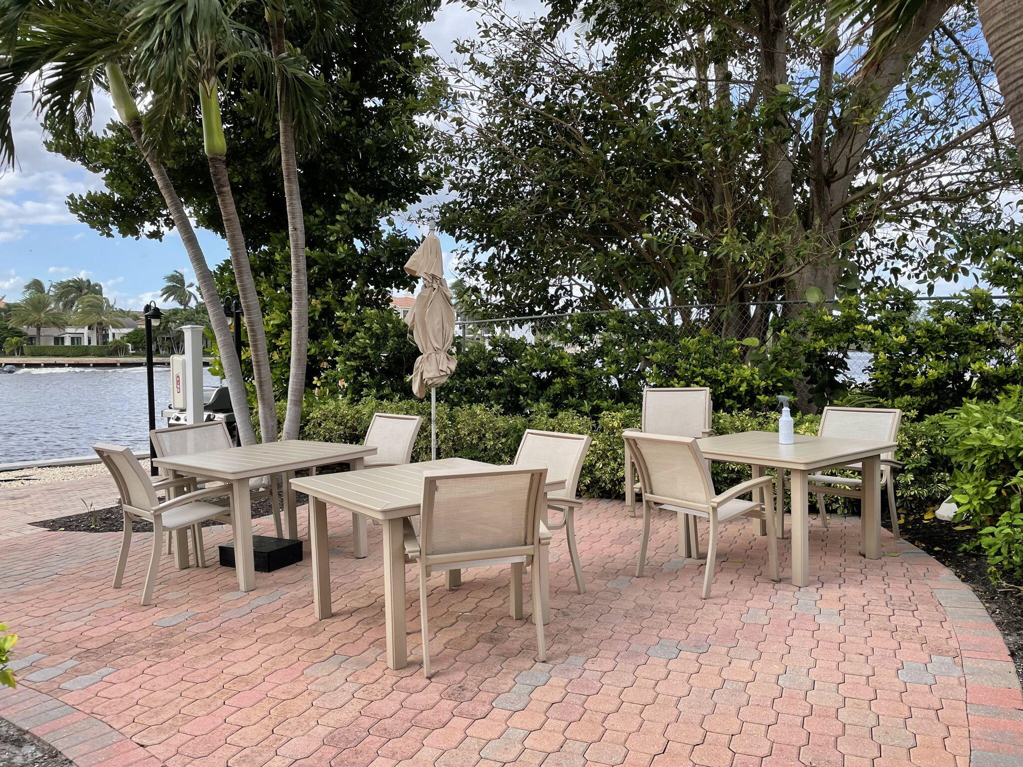 2667 North Ocean Boulevard, Unit 405I Boca Raton, FL 33431 - Photo 29 of 30 Intracoastal BBQ area