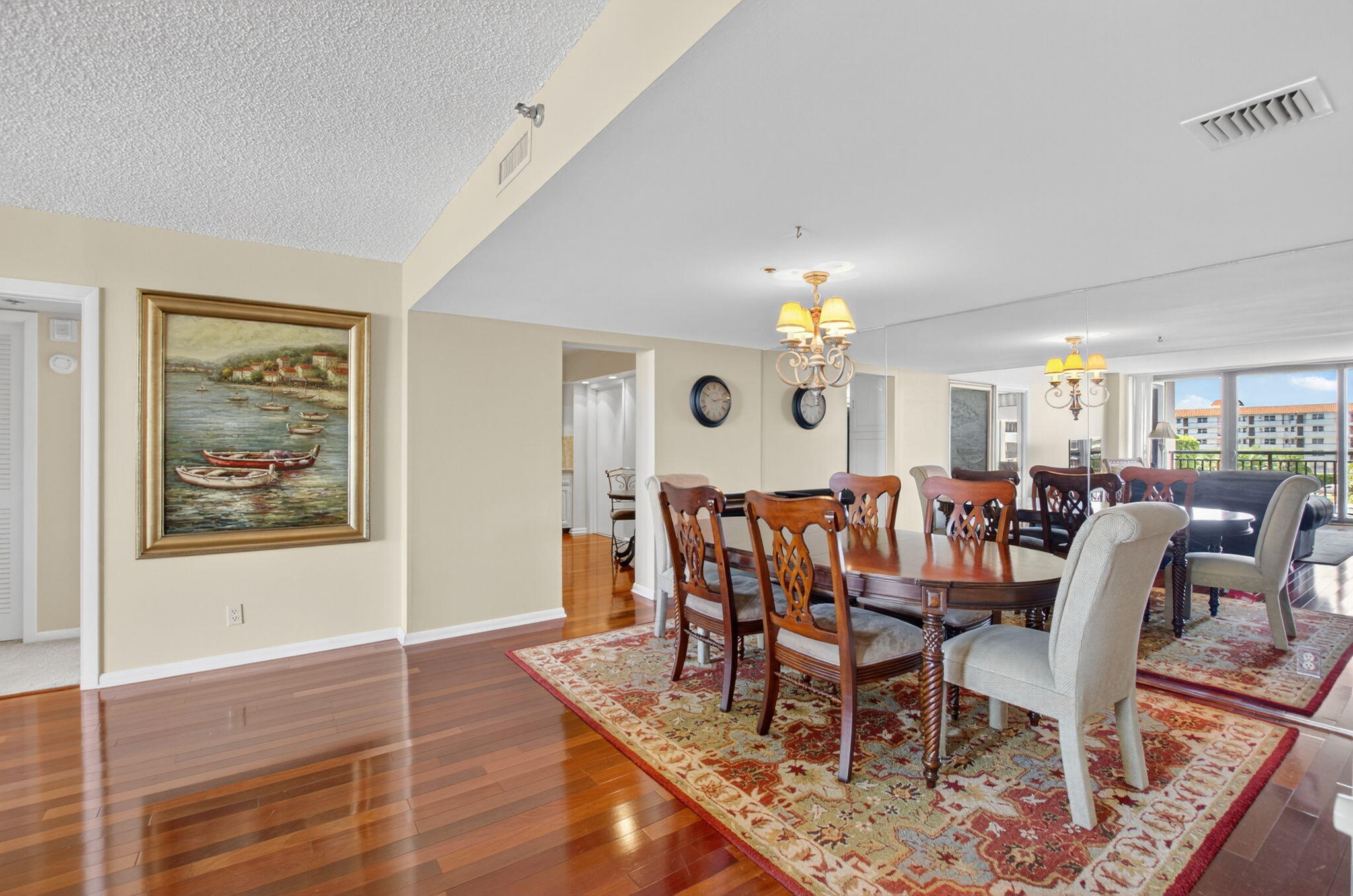 2667 North Ocean Boulevard, Unit 405I Boca Raton, FL 33431 - Photo 6 of 30 Dining Room