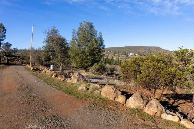 $209,000 | 21541 Yankee Valley Road, Hidden Valley Lake, CA 95467