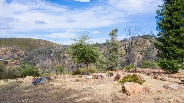 $209,000 | 21541 Yankee Valley Road, Hidden Valley Lake, CA 95467