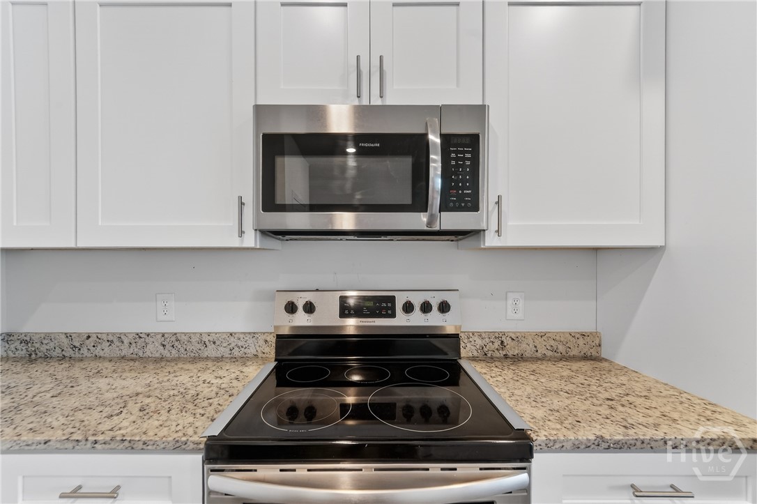 545 Gov Treutlen Circle Pooler, GA 31322 - Photo 13 of 34