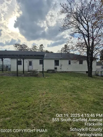 $135,000 | 555 South Garfield Avenue, Frackville, PA 17931