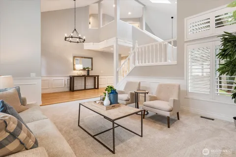 $1,250,000 | 12915 50th Place West, Mukilteo, WA 98275