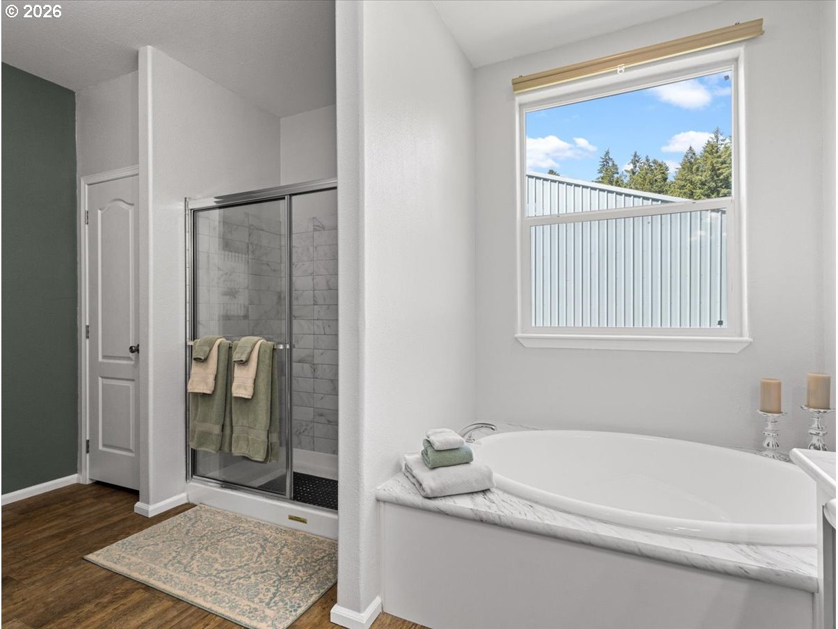 27737 Southeast Currin Road Estacada, OR 97023 - Photo 13 of 40 Primary Bedroom