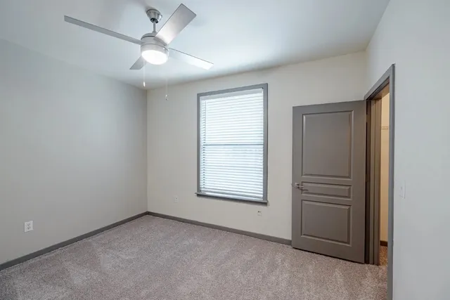 $1,699 | 8515 Interstate 35, Unit 9200, Austin, TX 78744