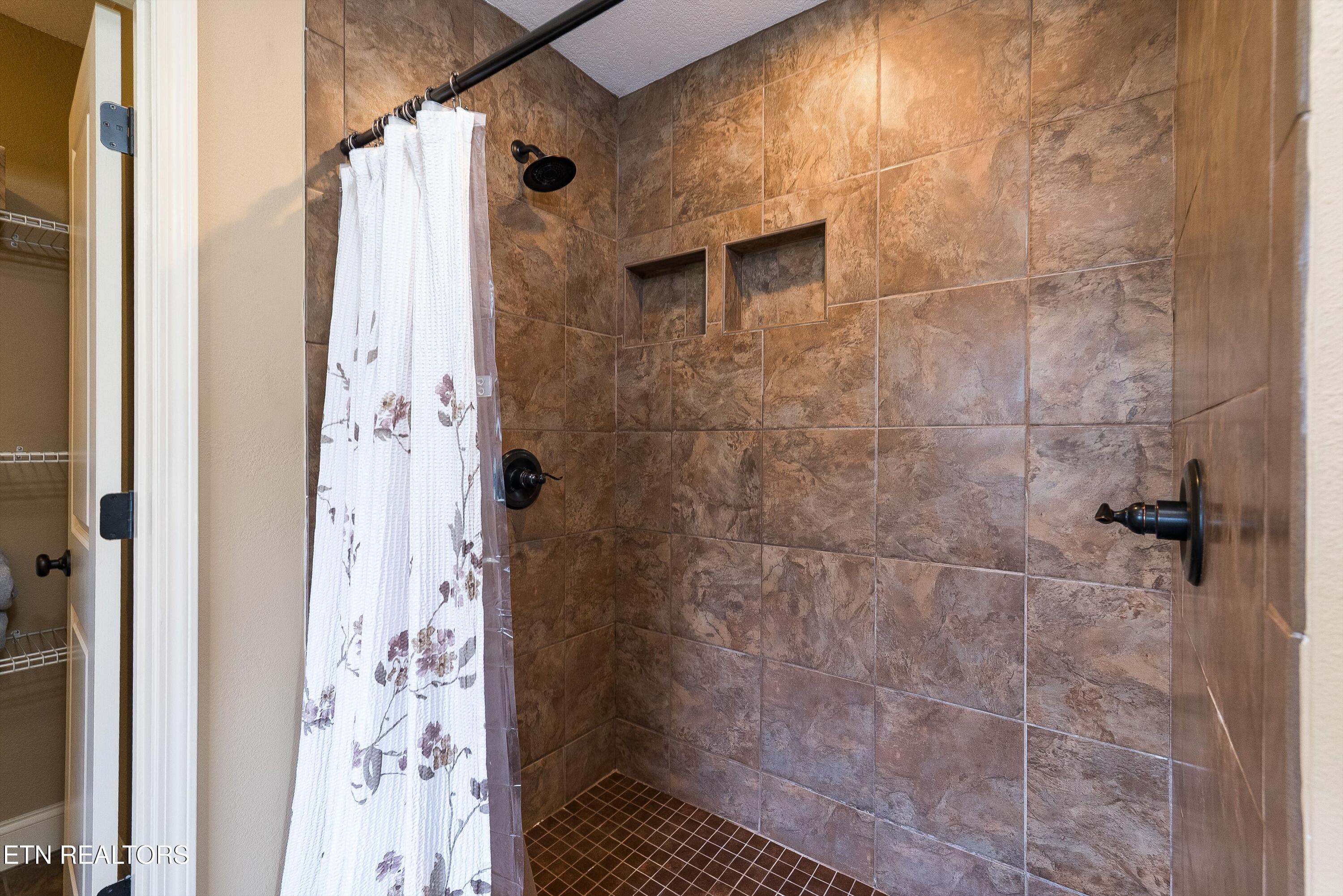 4235 Mint Road Maryville, TN 37803 - Photo 24 of 48 35-4235MintRd-35