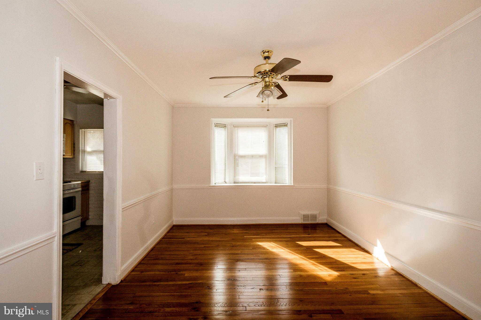 1339 Pentwood Road Baltimore, MD 21239 - Photo 7 of 21 Dining Room