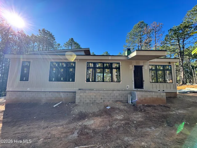 $1,525,000 | 229 Hill Road, Southern Pines, NC 28387