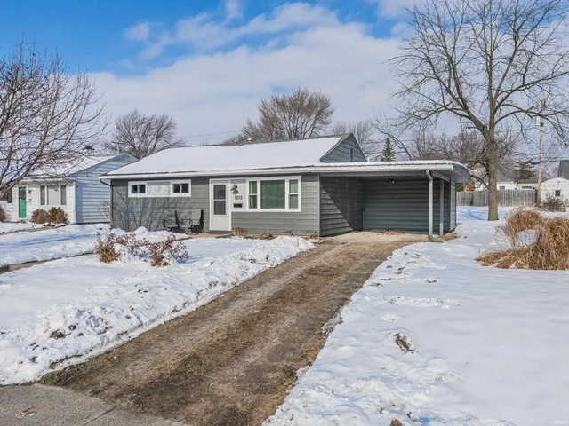 $165,000 | 1818 Rosemont Drive, Fort Wayne, IN 46808