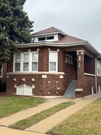 $2,200 | 10641 South Normal Avenue, Chicago, IL 60628