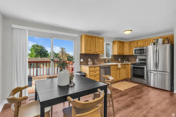 $515,000 | 1124 East Webster Drive, Sandy, UT 84094