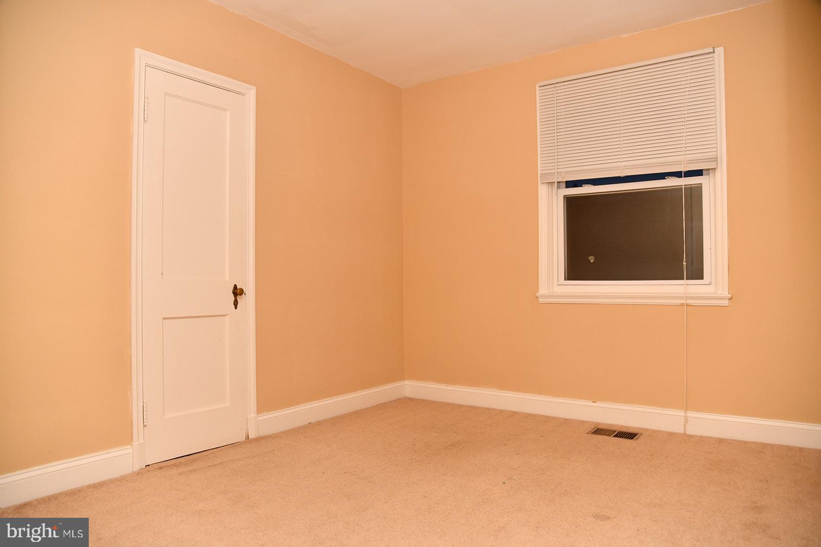 4626 Harcourt Road Baltimore, MD 21214 - Photo 17 of 19 #2 BEDROOM