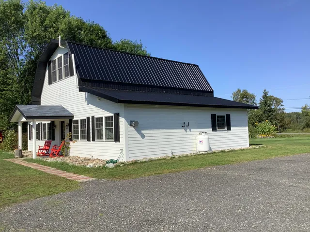 $499,900 | 1586 St John Road, Fort Kent, ME 04743