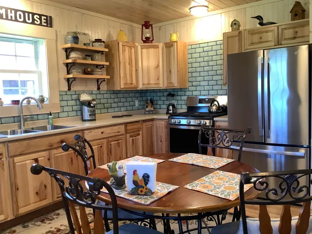 $499,900 | 1586 St John Road, Fort Kent, ME 04743