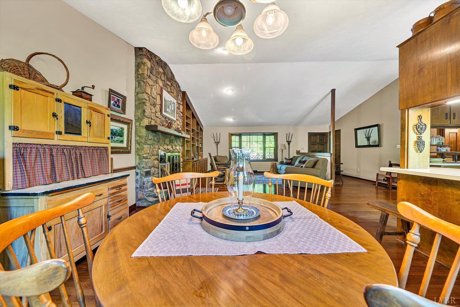 301 Brookfield Road Lynchburg, VA 24503 - Photo 14 of 59