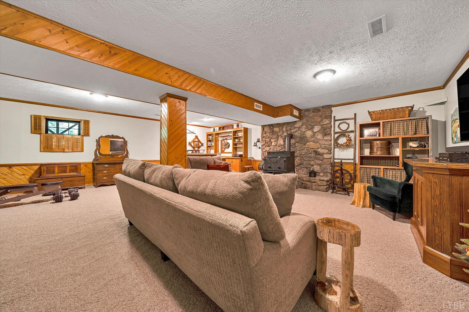 301 Brookfield Road Lynchburg, VA 24503 - Photo 40 of 59