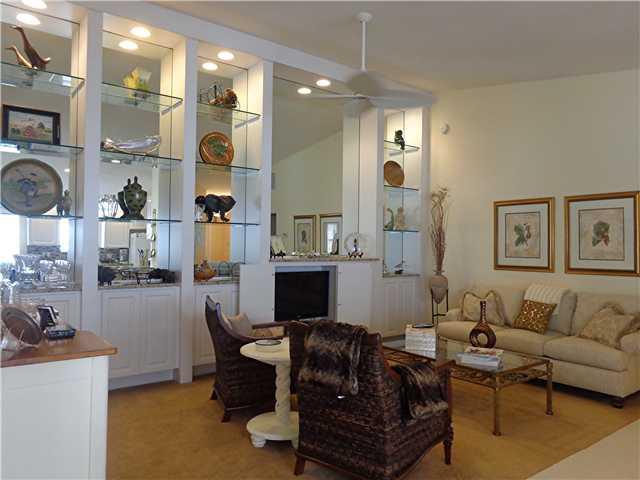 1098 Southwest Balmoral Trace Stuart, FL 34997 - Photo 5 of 25 Gallery Image 5