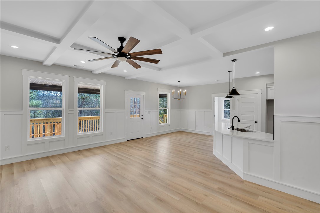 631 Fairmont Road Anderson, SC 29621 - Photo 3 of 25
