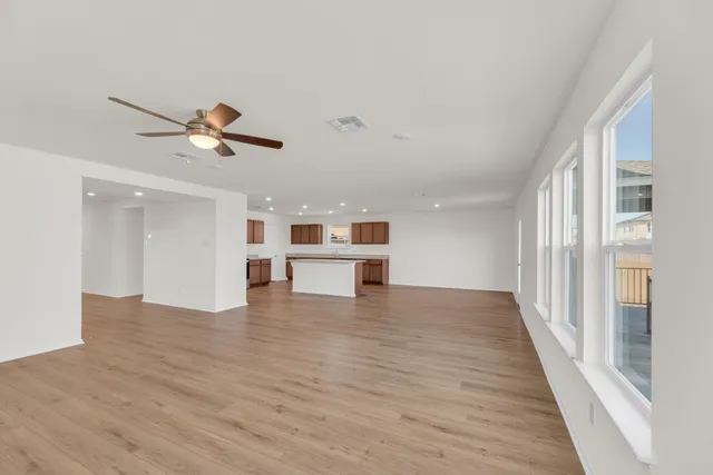 $334,688 | 225 Robert Hightower Drive, Jarrell, TX 76537