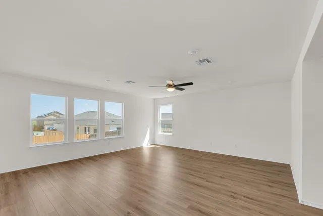 $334,688 | 225 Robert Hightower Drive, Jarrell, TX 76537