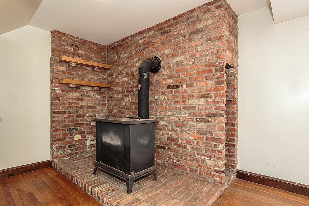 41 Maple Road Westford, MA 01886 - Photo 12 of 25 Gallery Image 12