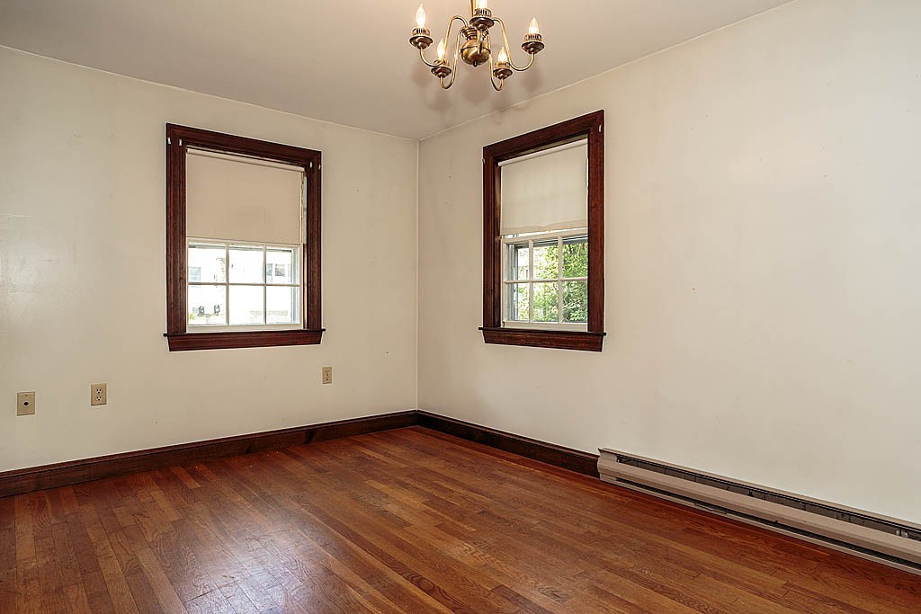 41 Maple Road Westford, MA 01886 - Photo 4 of 25 Gallery Image 4
