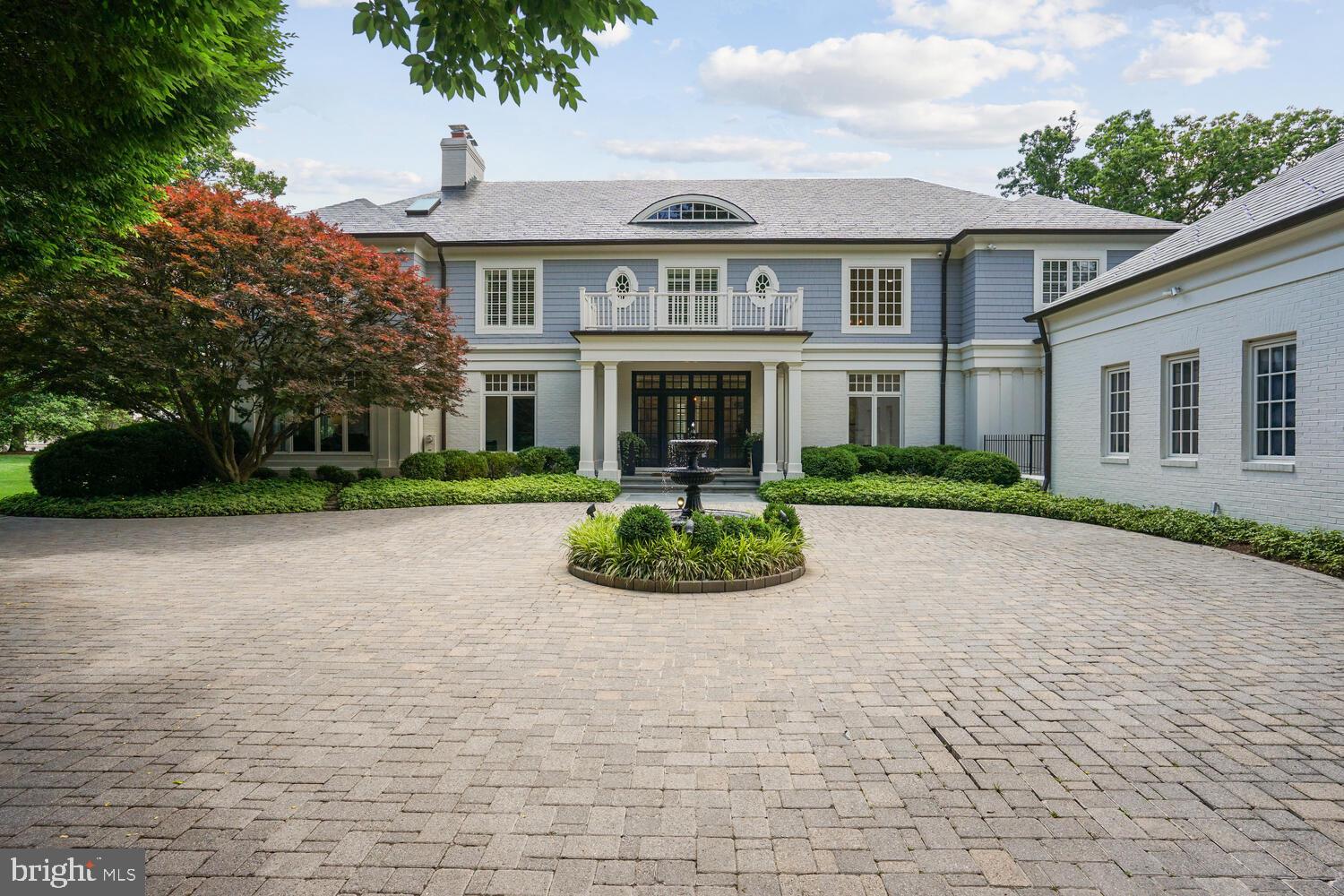 10706 Riverwood Dr, Potomac, MD 20854 MLS #MDMC2133520 Compass