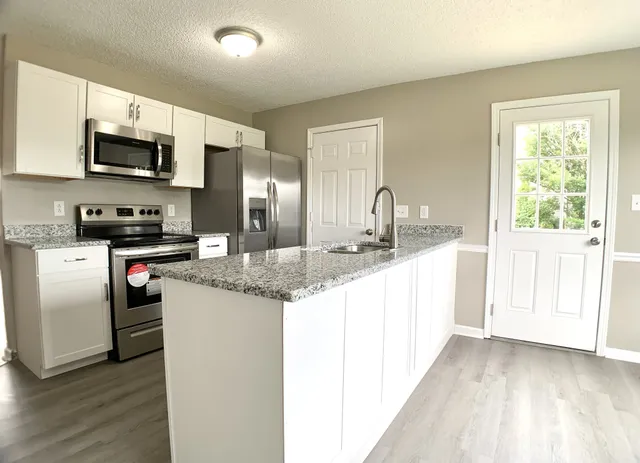 $1,450 | 1125 Lamont Court, Clarksville, TN 37042