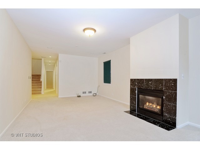 938 West George Street, Unit 1 Chicago, IL 60657 - Photo 16 of 19