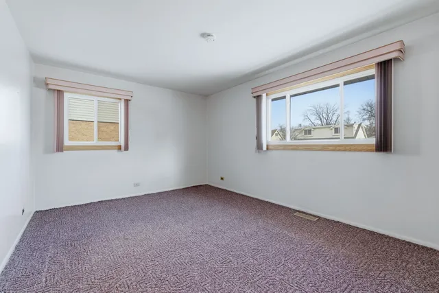 $289,900 | 8808 Cranbrook Lane, Bridgeview, IL 60455