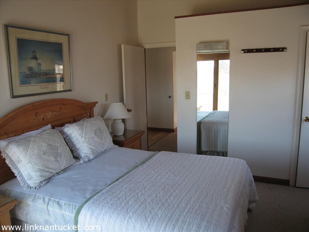 282 Madaket Road Nantucket, MA 02554 - Photo 4 of 8 Gallery Image 4