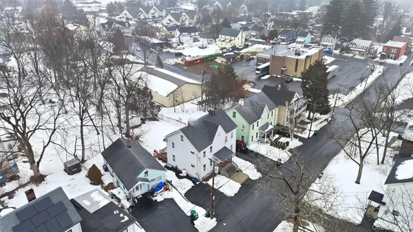 $2,075 | 14 Church Street, Unit 2, Marlboro, NY 12542