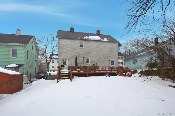 $2,075 | 14 Church Street, Unit 2, Marlboro, NY 12542