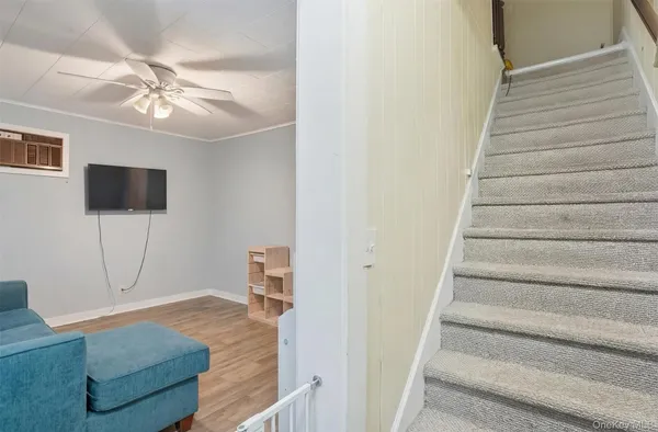 $2,075 | 14 Church Street, Unit 2, Marlboro, NY 12542