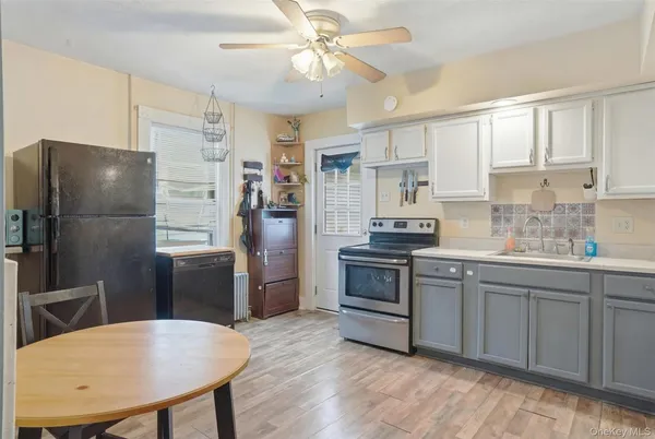 $2,075 | 14 Church Street, Unit 2, Marlboro, NY 12542